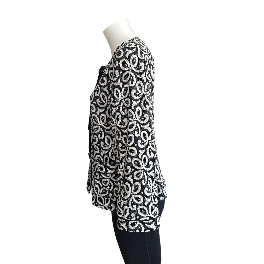 Lafayette 148 NY Button Down Lace Overlay Navy Blue Blazer sz 10 Silk‎ Combo